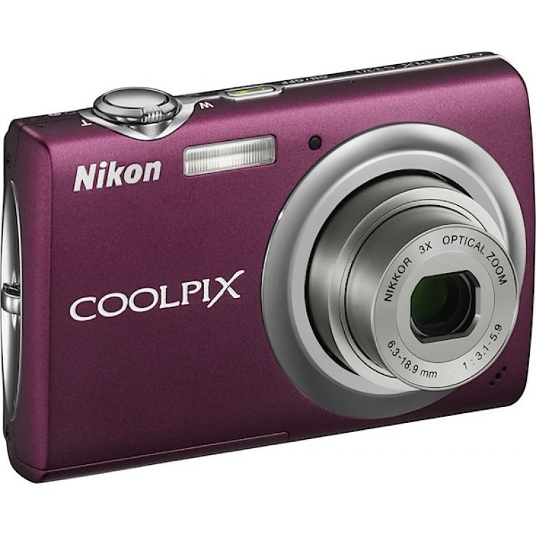 Digital Nikon Coolpix Camera S220